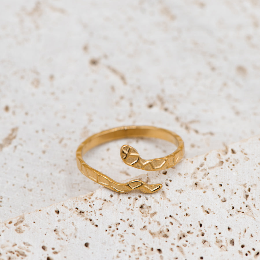 Anello snake dorato
