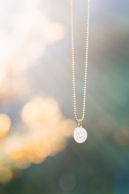 Collana White lotus