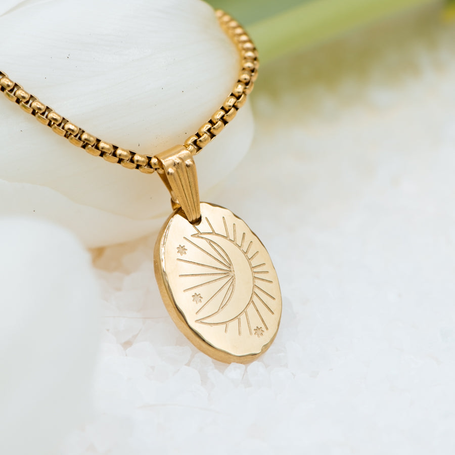 Collana White Moon
