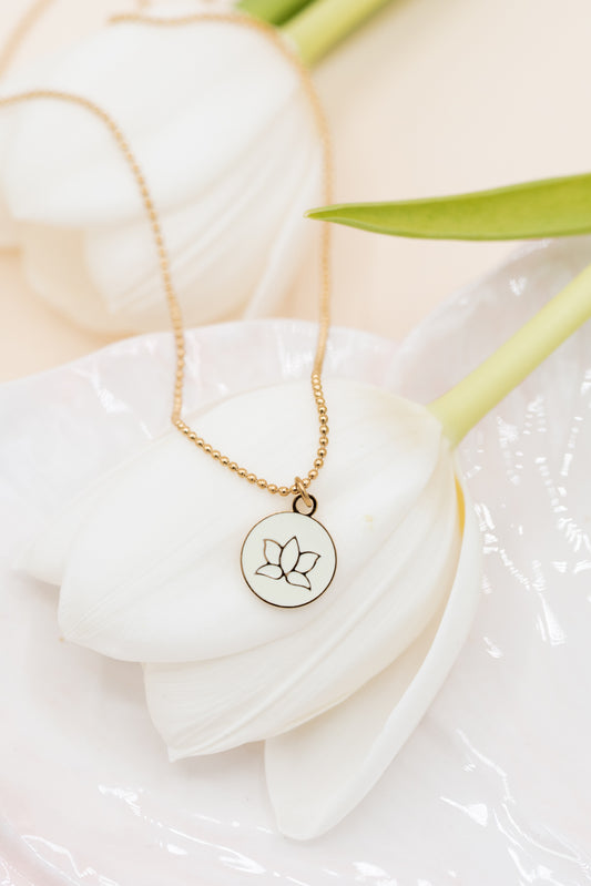 Collana White lotus