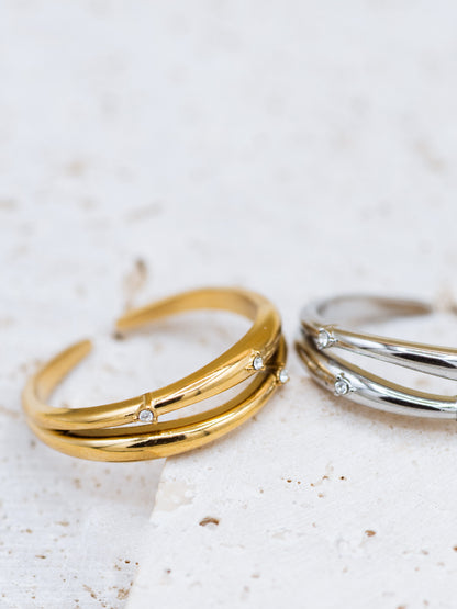 Anello fascia zirconi