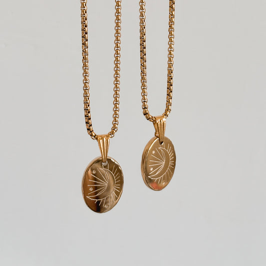 Collana White Moon
